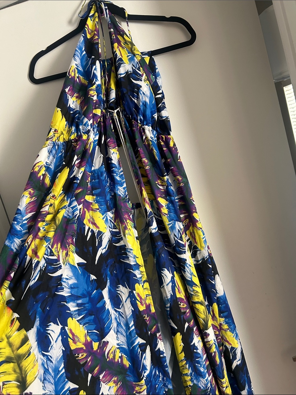 SHEIN Yellow Blue Purple Feather-Print Halter Maxi Skirt